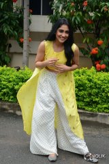 Regina Cassandra At Jyo Achyutananda Movie Success Meet